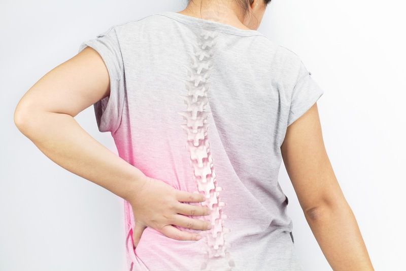 17 bài tập giúp giảm đau lưng do thoái hóa cột sống hiệu quả