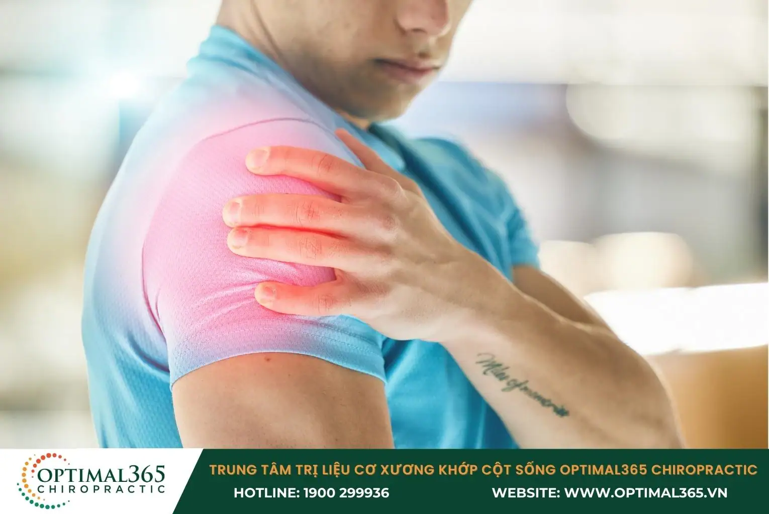 Chơi cầu lông không đúng cách làm khớp vai bị tổn thương Chơi cầu lông không đúng cách làm khớp vai bị tổn thương